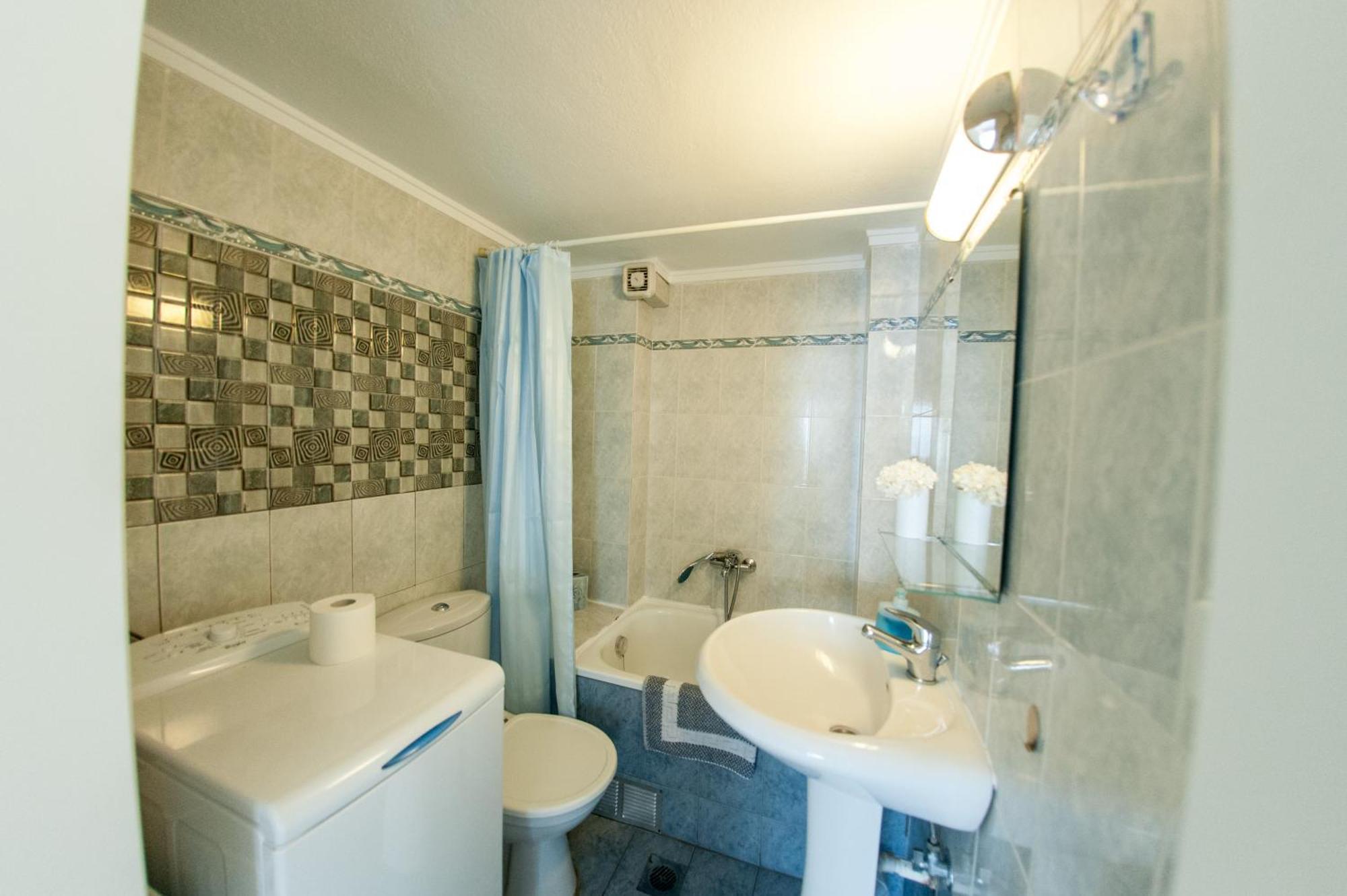 Ferienwohnung Sea View Flat Peraía Exterior foto